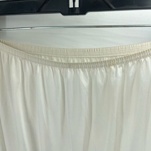 Vanity Fair Womens Half Slip Skirt Lingerie Slit Lace Trim Nylon Cream Large - Picture 7 of 9